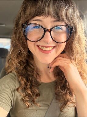 Meet your Posher, Bridgette